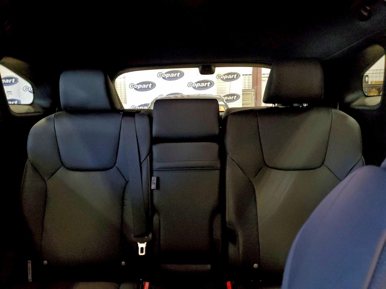 Lexus RX 350 Base Image 10