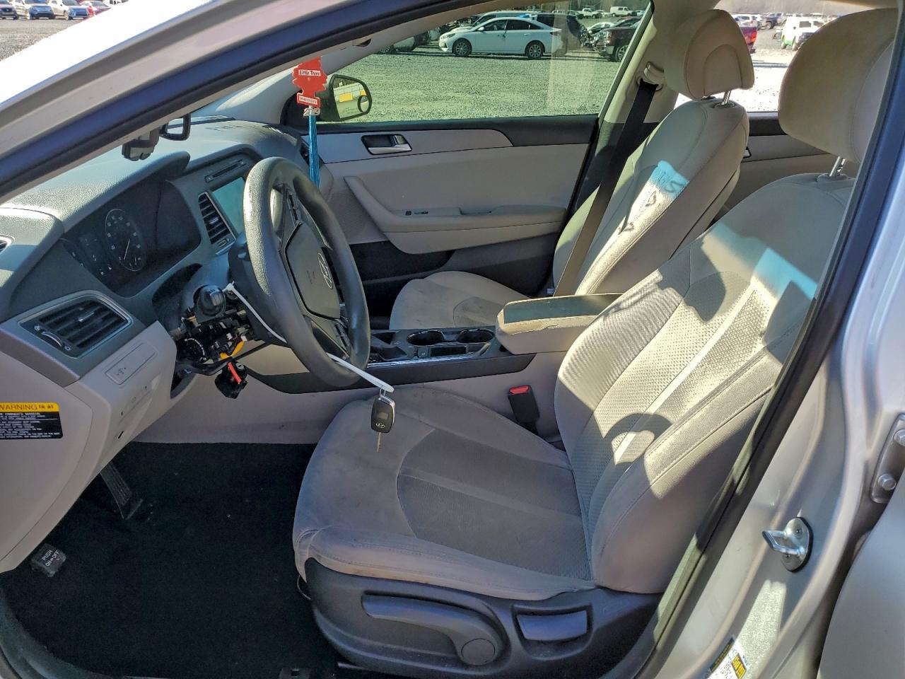 Hyundai SONATA Se Image 6