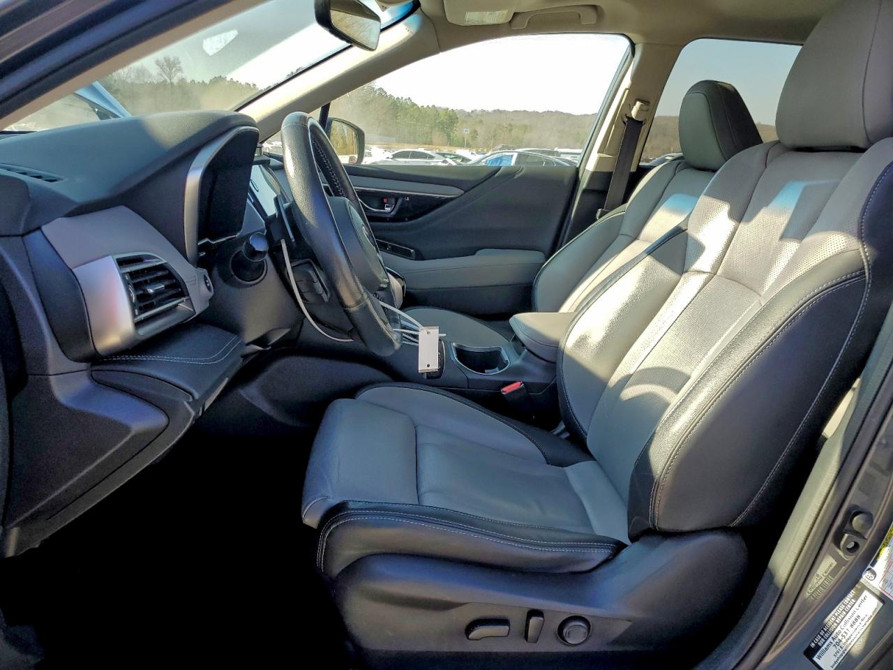 Subaru Outback Limited Image 5