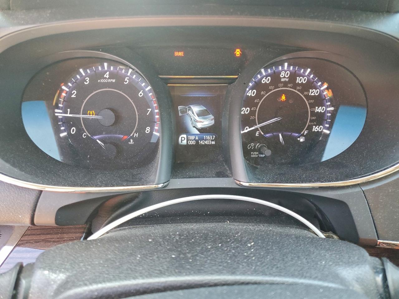 Toyota Avalon Xle Image 6