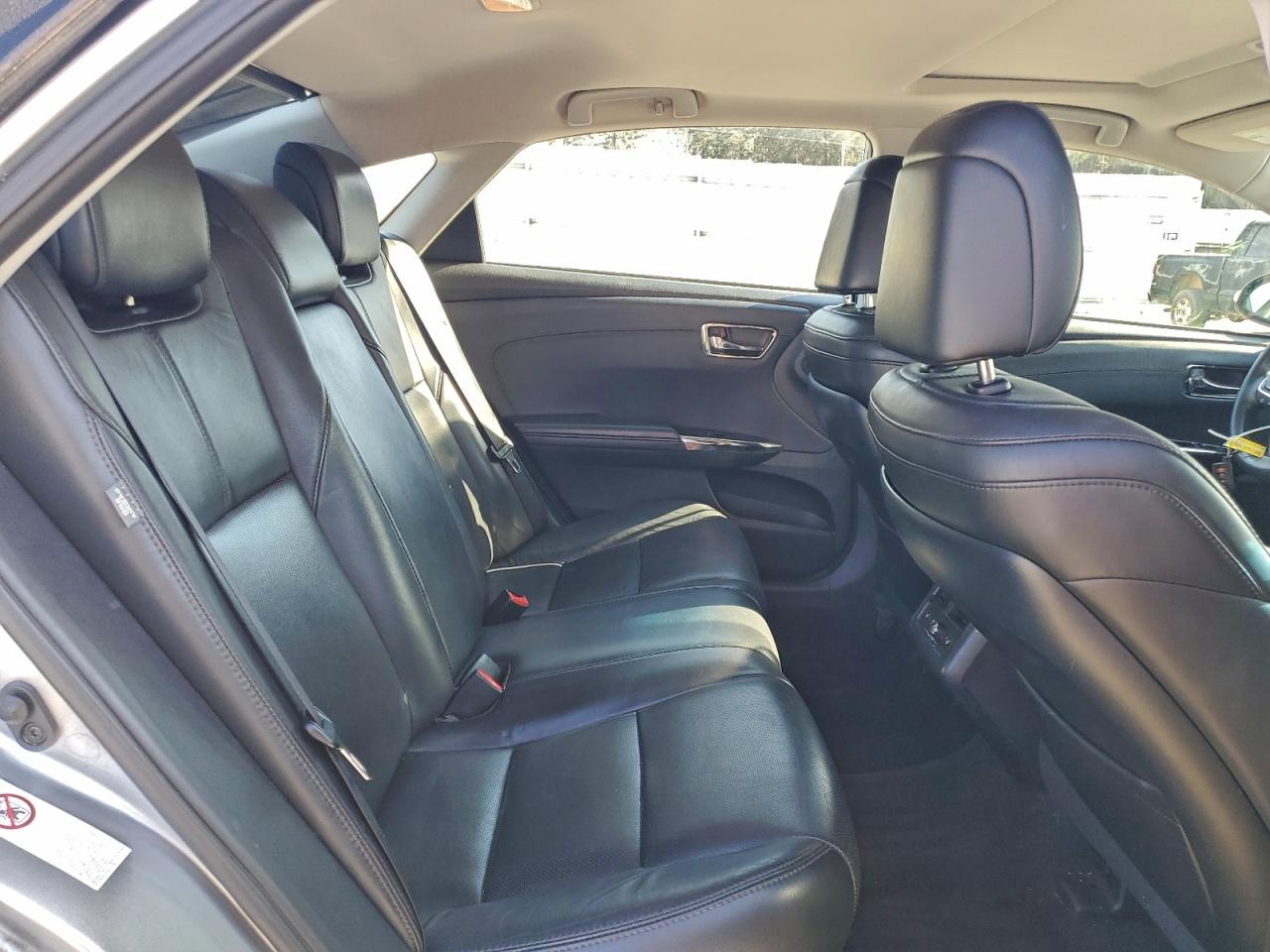 Toyota Avalon Xle Image 9