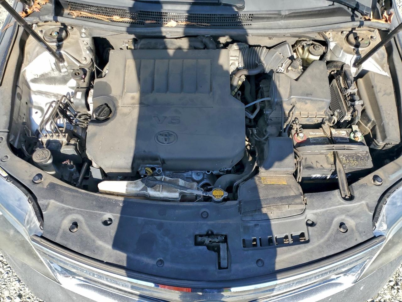 Toyota Avalon Xle Image 11