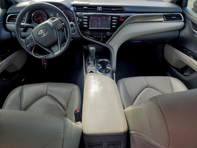 Toyota Camry Xse Image 4