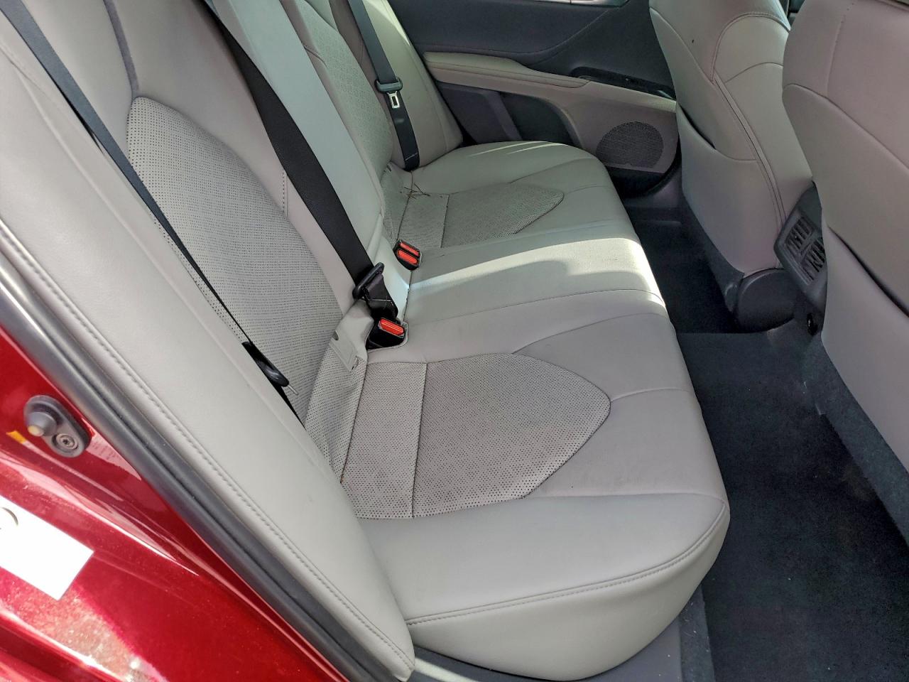 Toyota Camry Xse Image 9