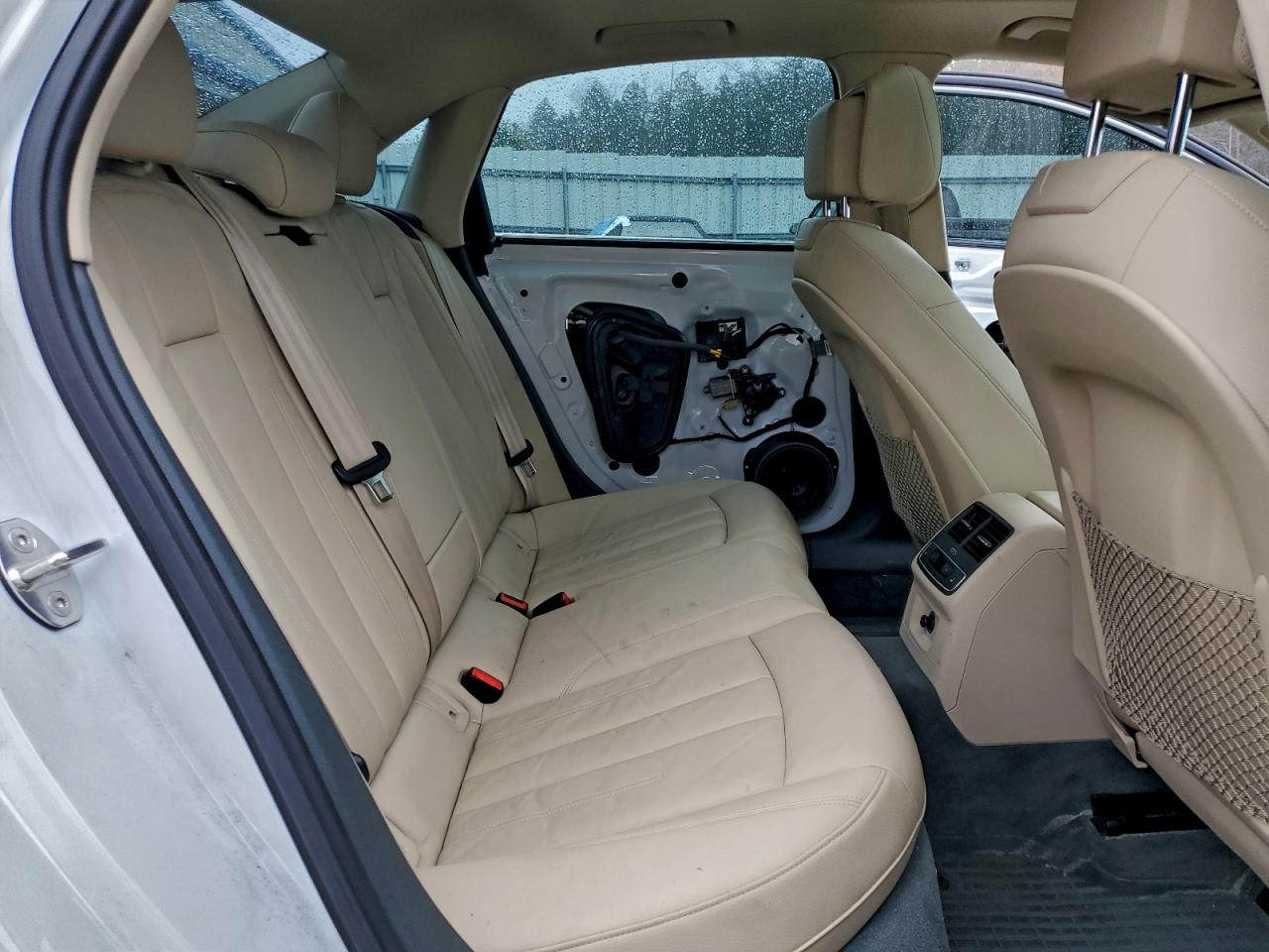 Audi A4 Premium Plus Image 3