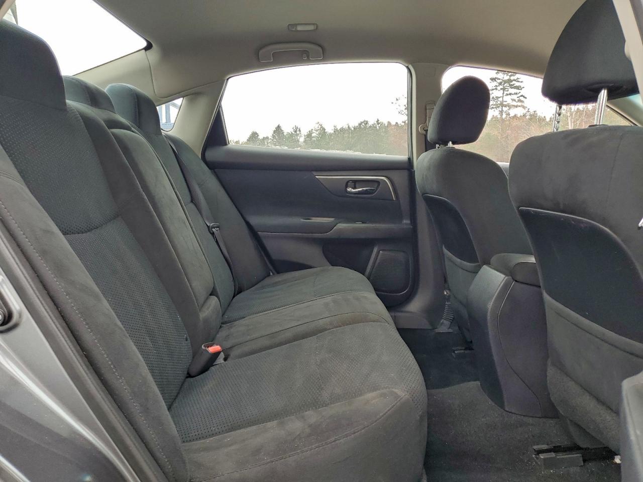 Nissan Altima 2.5 Image 5