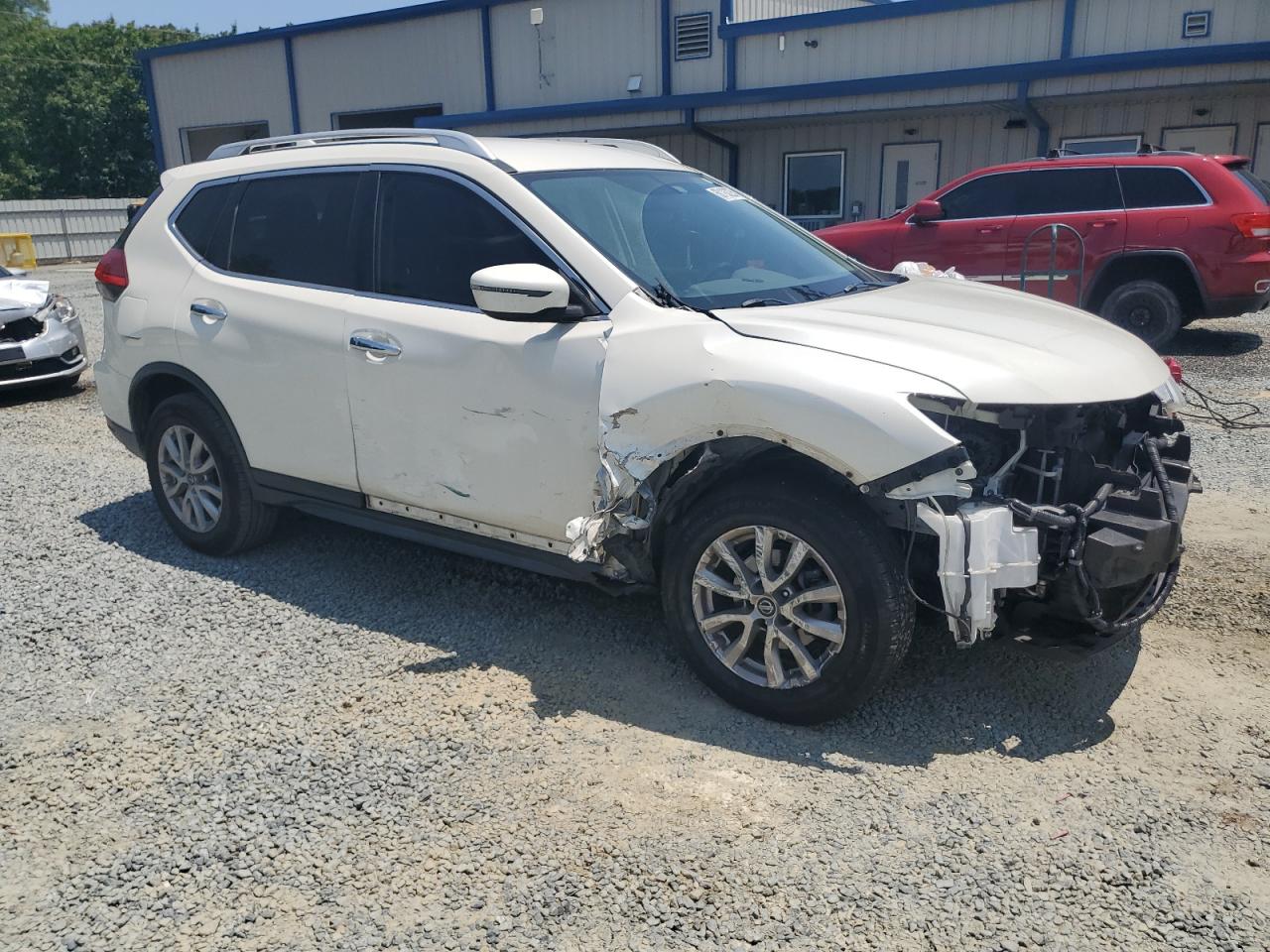 Nissan Rogue S Image 4