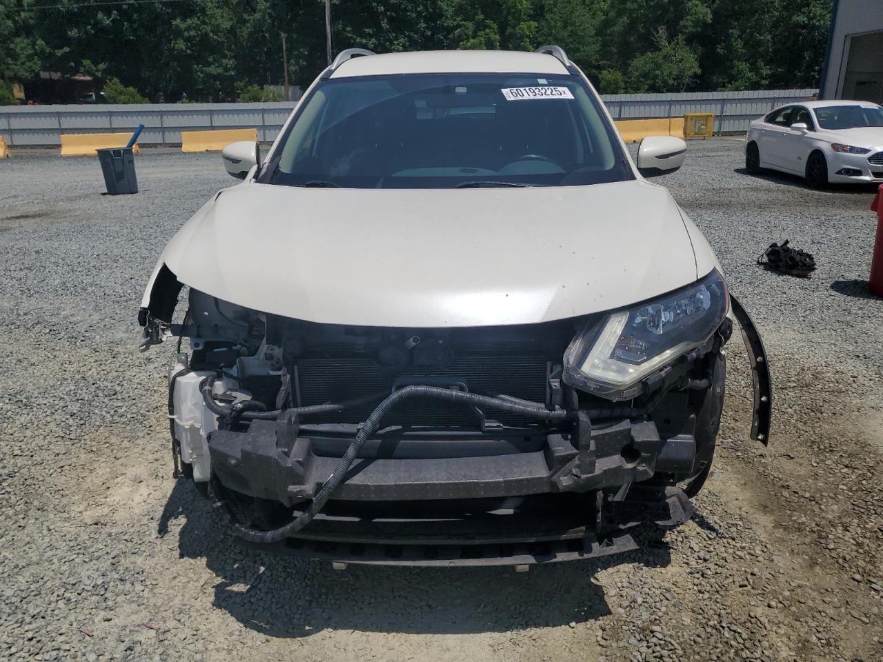 Nissan Rogue S Image 3