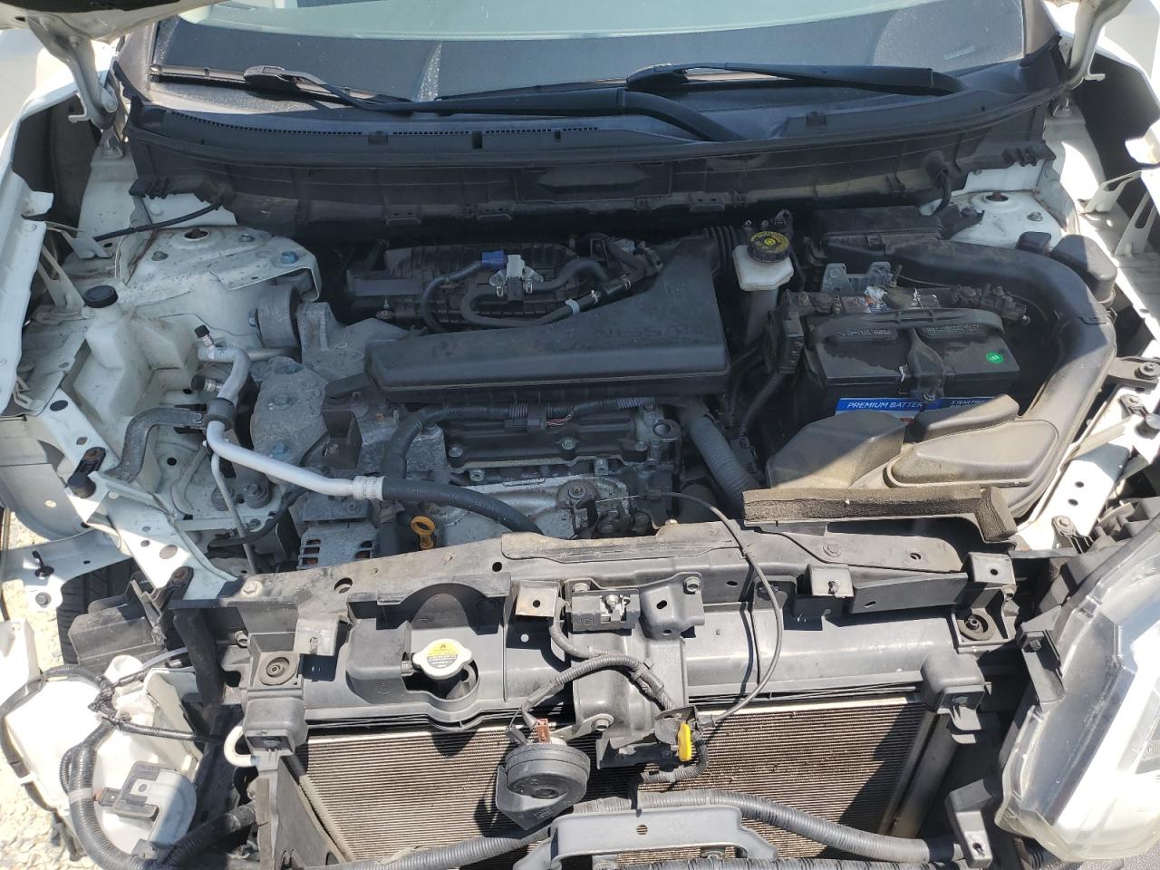 Nissan Rogue S Image 12