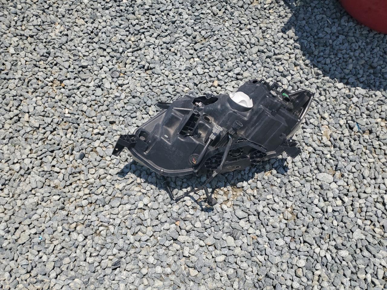 Nissan Rogue S Image 10