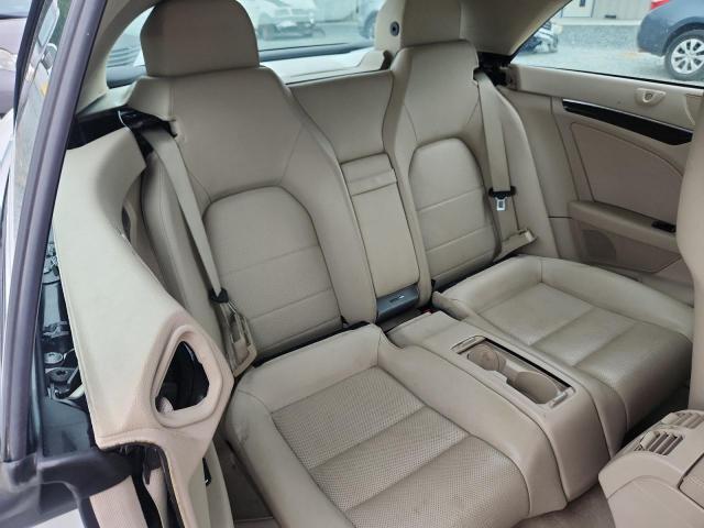 Mercedes-Benz E-Class 350 Image 9
