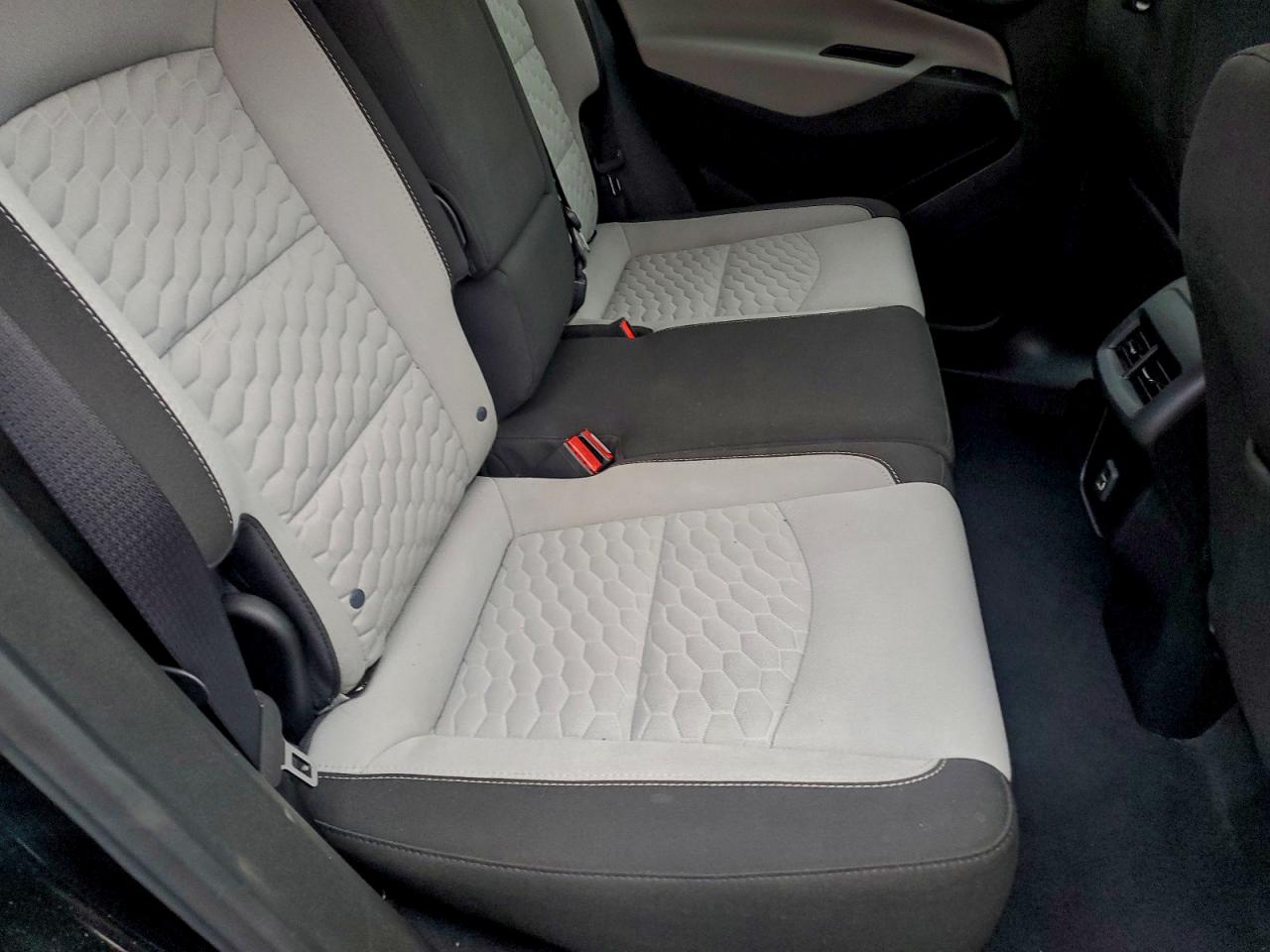 Chevrolet Equinox Lt Image 5