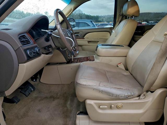 Chevrolet Tahoe K1500 Ltz Image 12