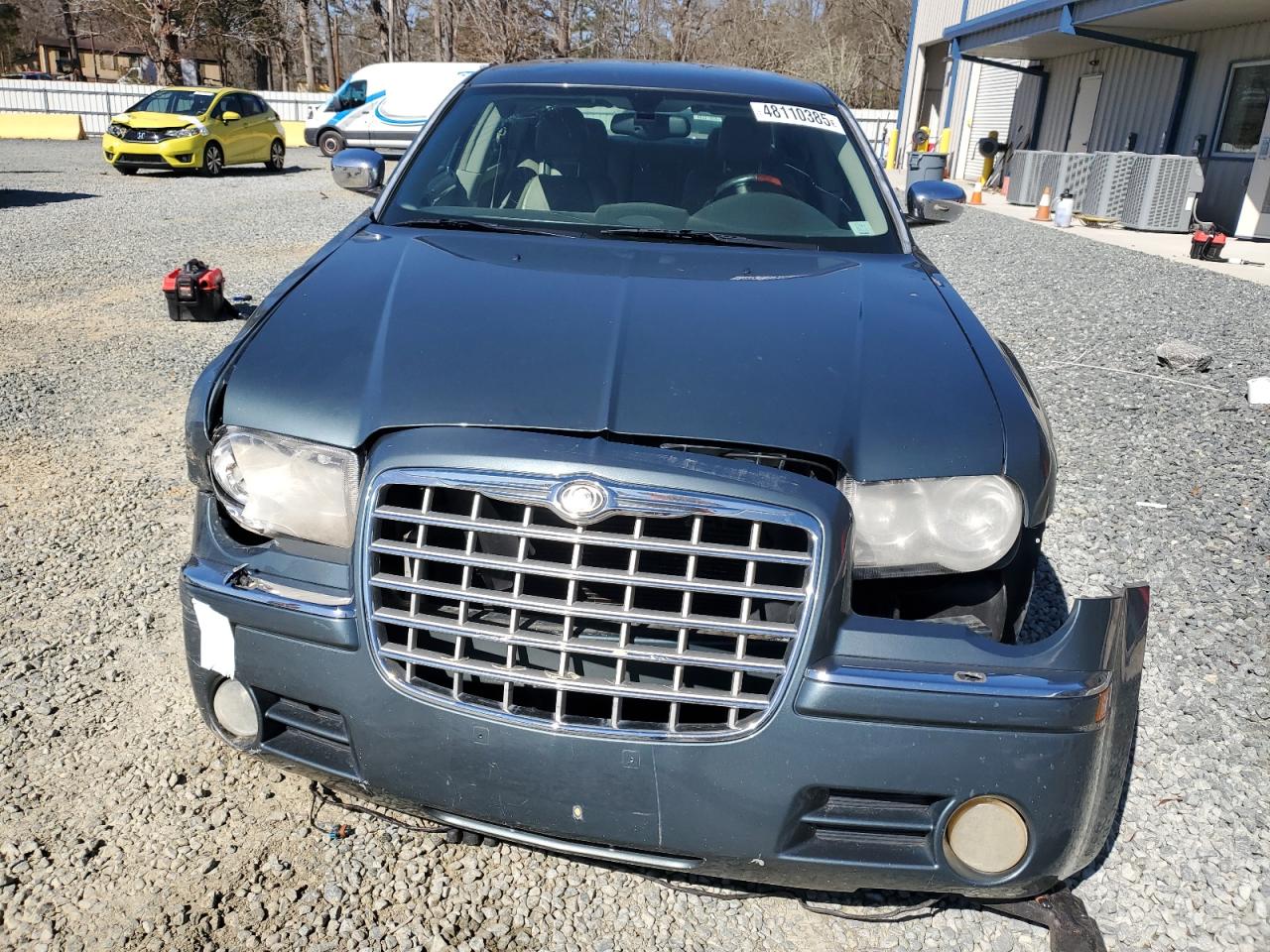 Chrysler 300 Image 12