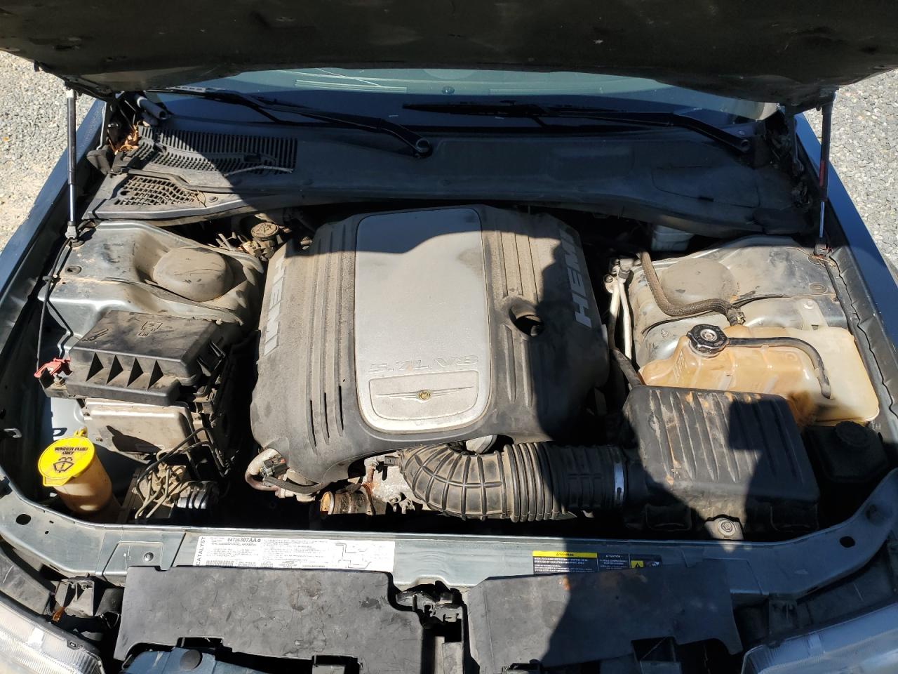 Chrysler 300 Image 9