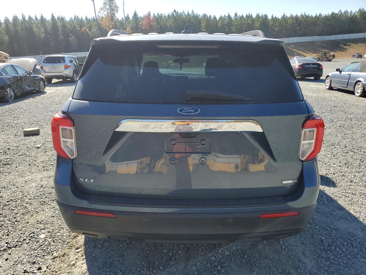 Ford Explorer Xlt Image 4