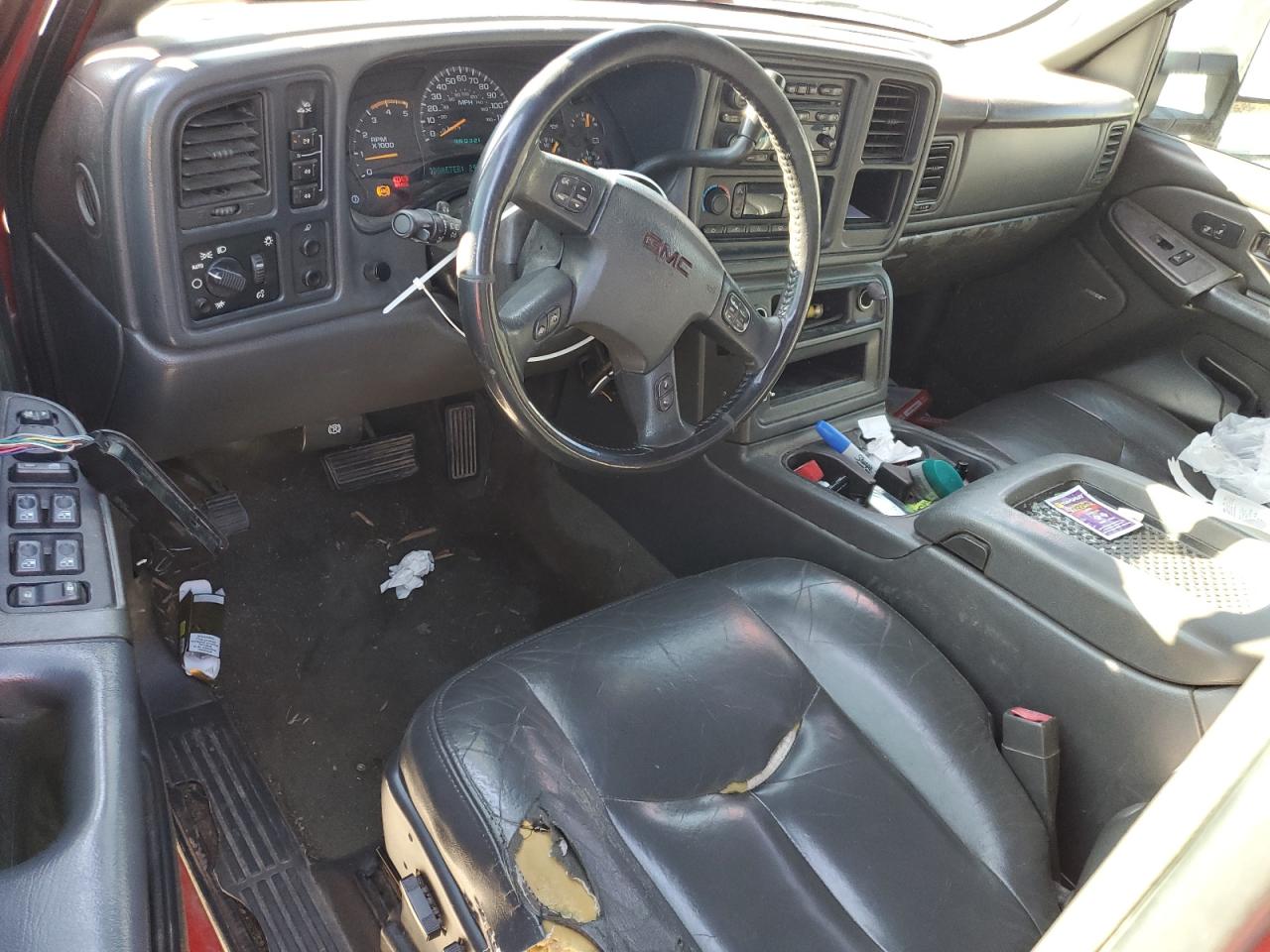 GMC Sierra K2500 Heavy Duty Image 11