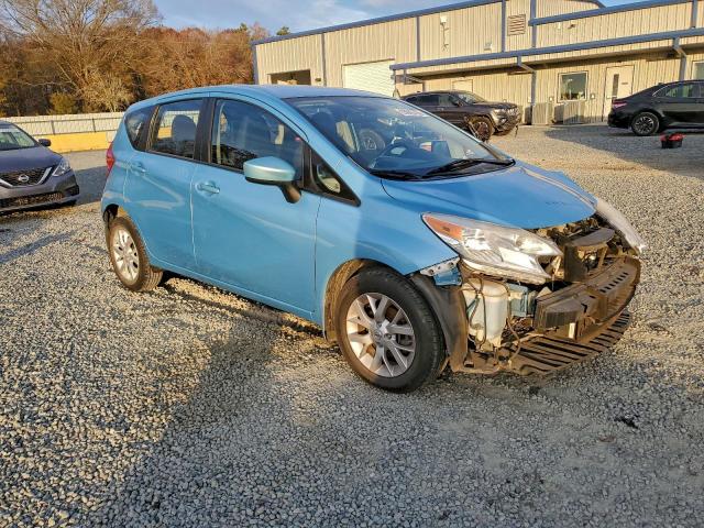 Nissan Versa S Image 6