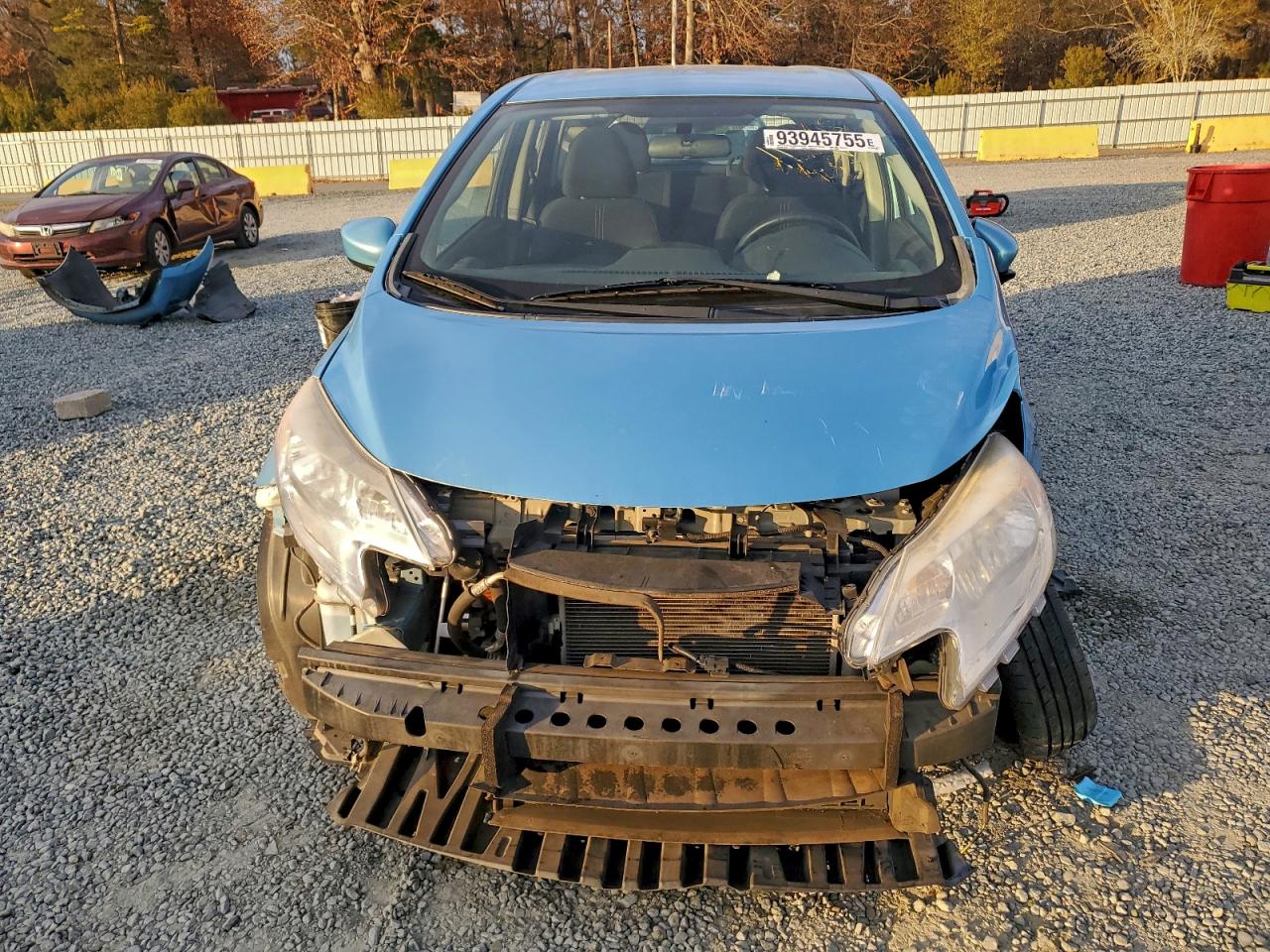 Nissan Versa S Image 5