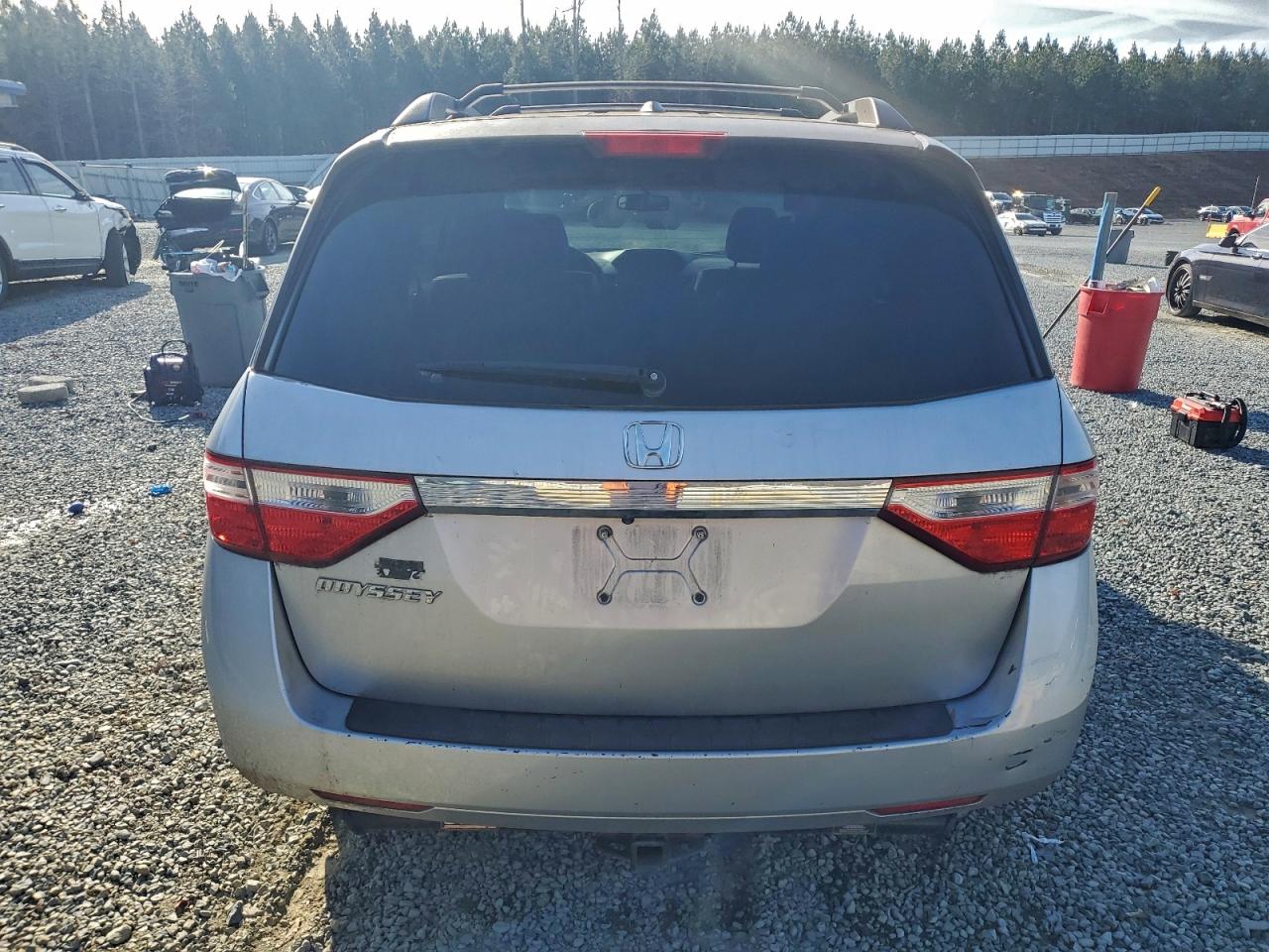 Honda Odyssey Exl Image 4