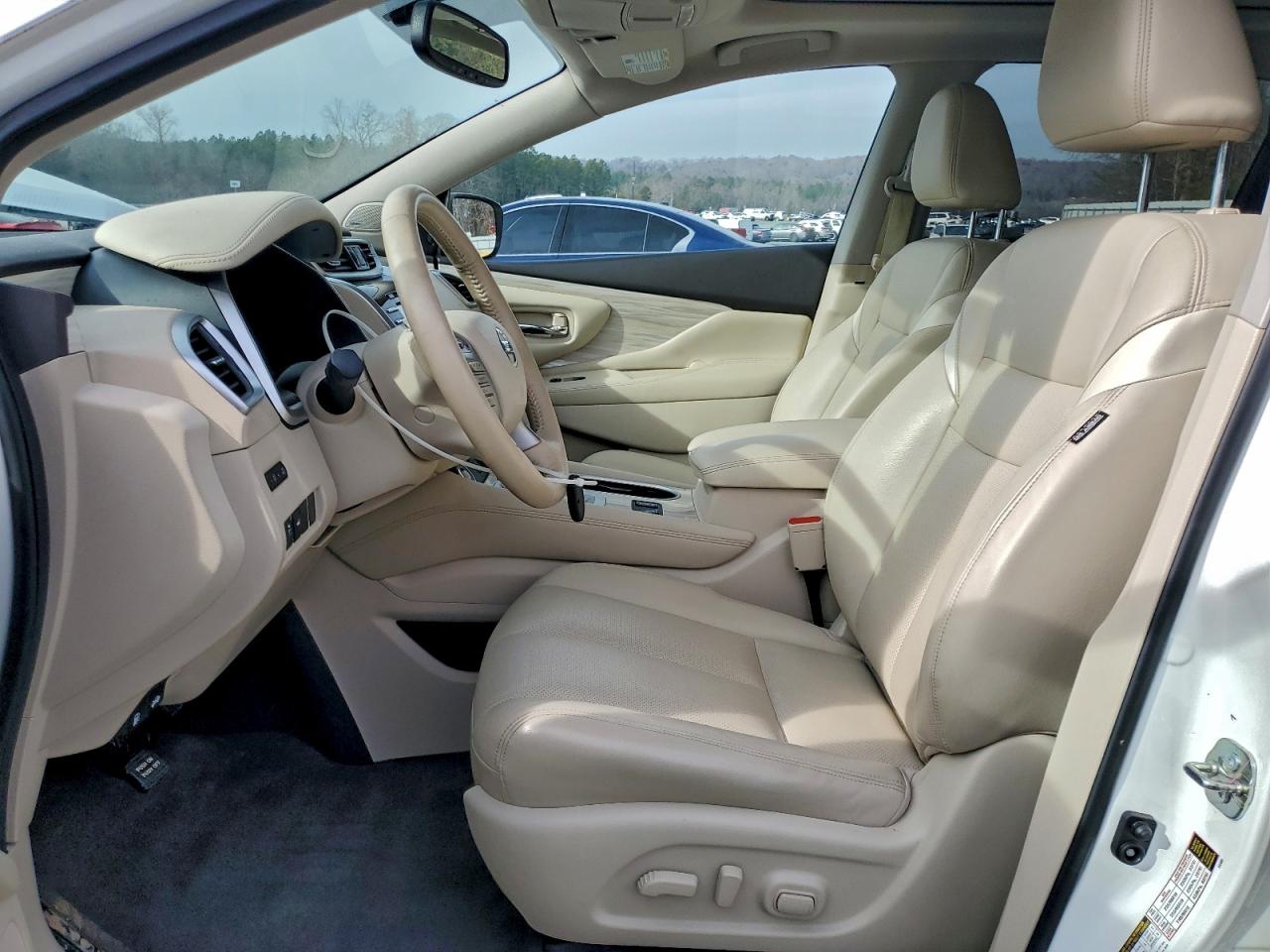 Nissan Murano S Image 3