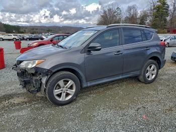  Salvage Toyota RAV4