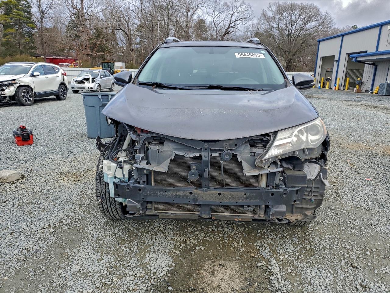 Toyota RAV4 Xle Image 9