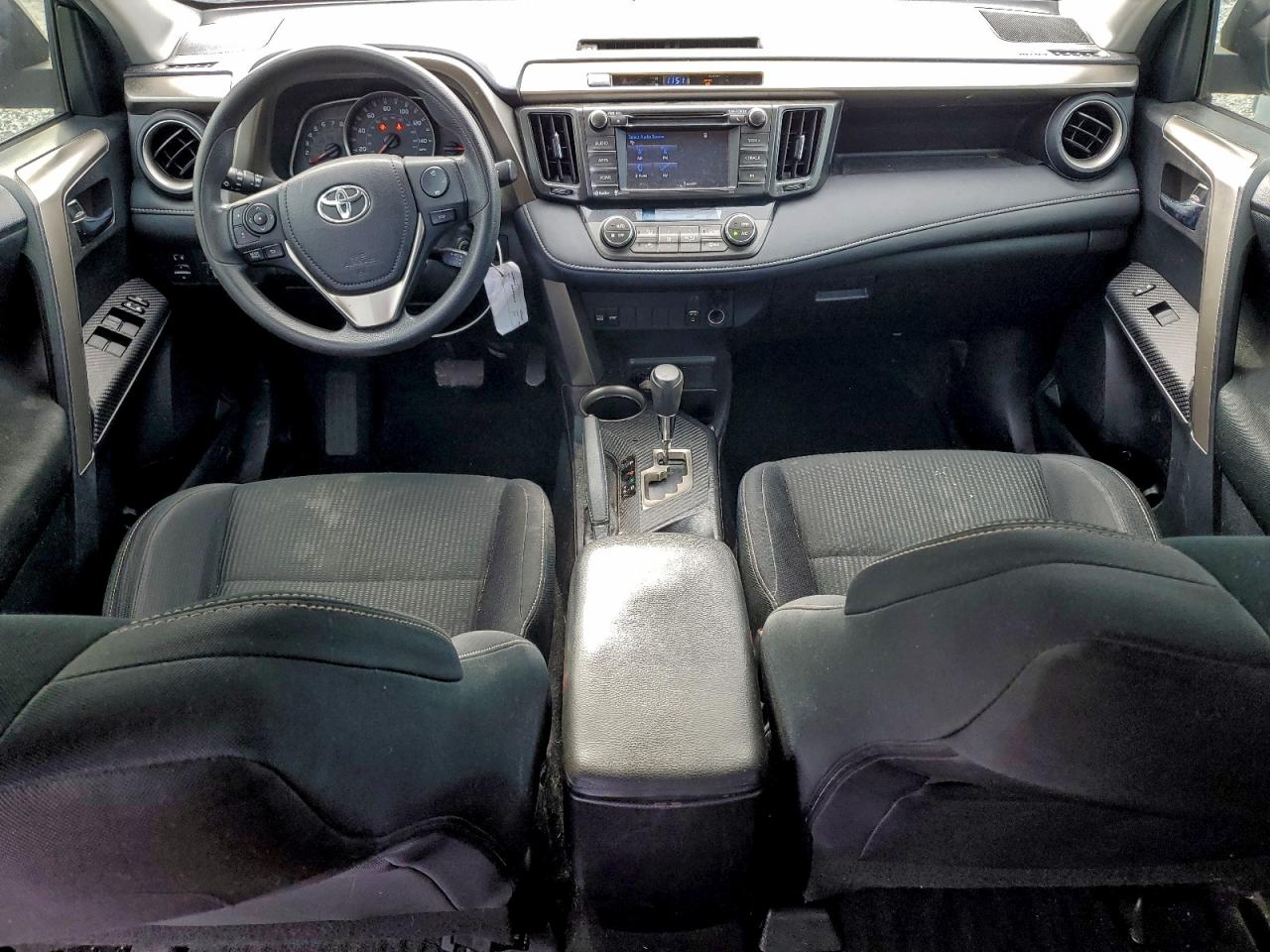 Toyota RAV4 Xle Image 11