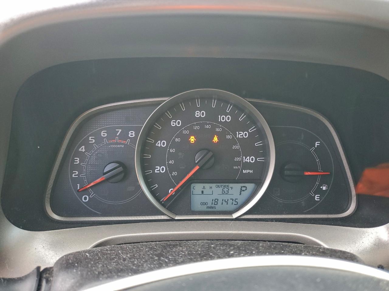 Toyota RAV4 Xle Image 12