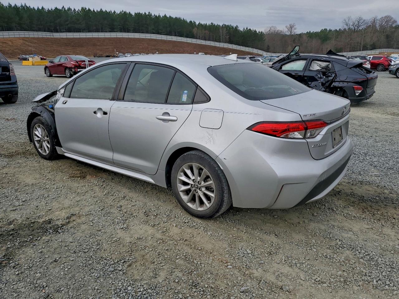 Toyota Corolla Le Image 5