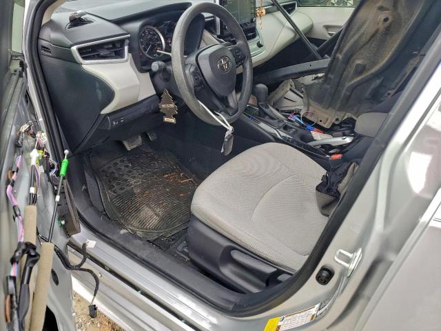 Toyota Corolla Le Image 4