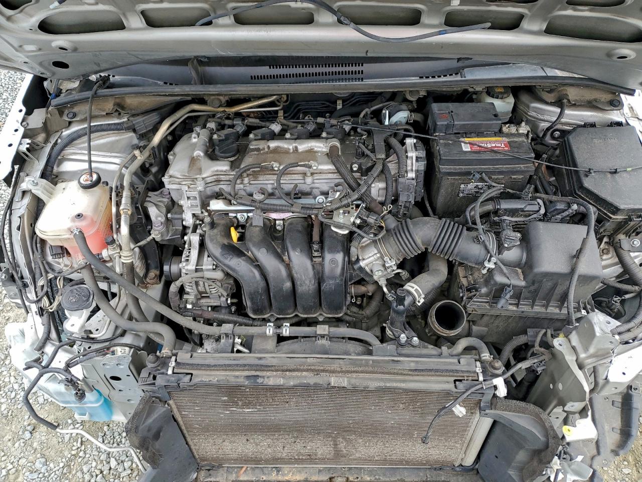 Toyota Corolla Le Image 12