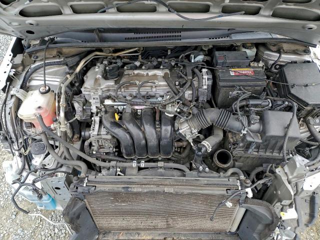 Toyota Corolla Le Image 12