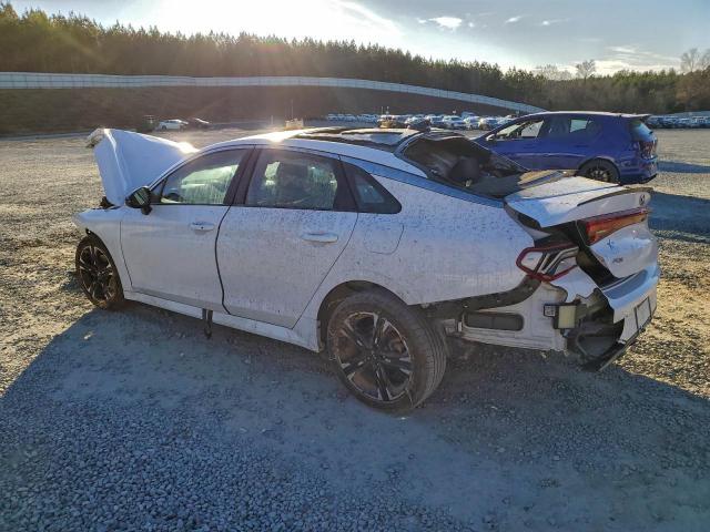 Kia K5 Gt Line Image 7