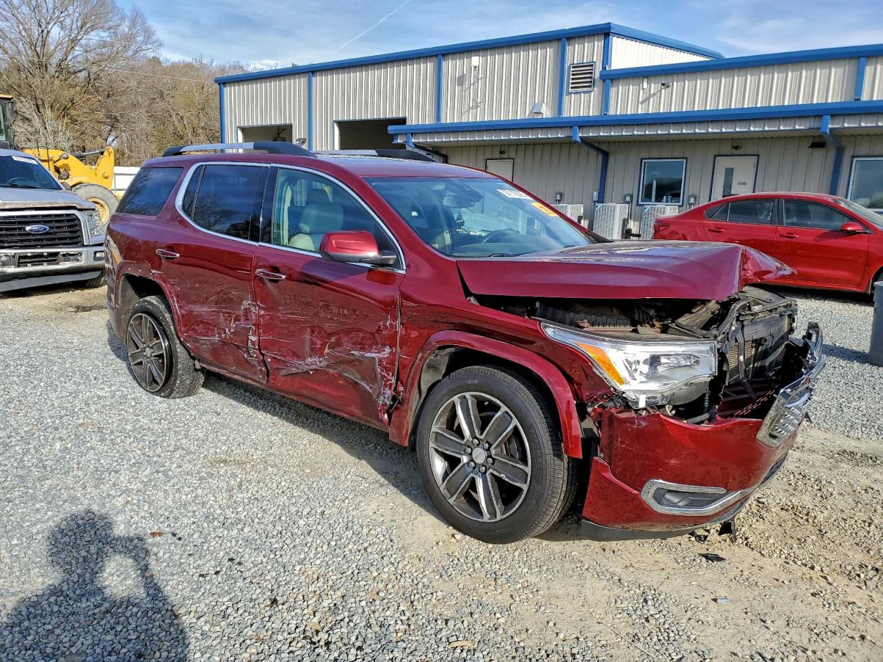 GMC Acadia Denali Image 3