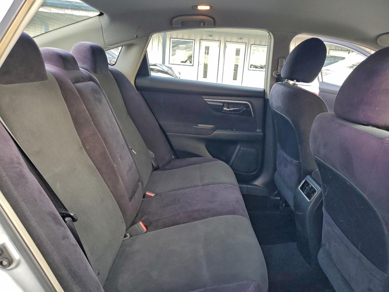 Nissan Altima 2.5 Image 10