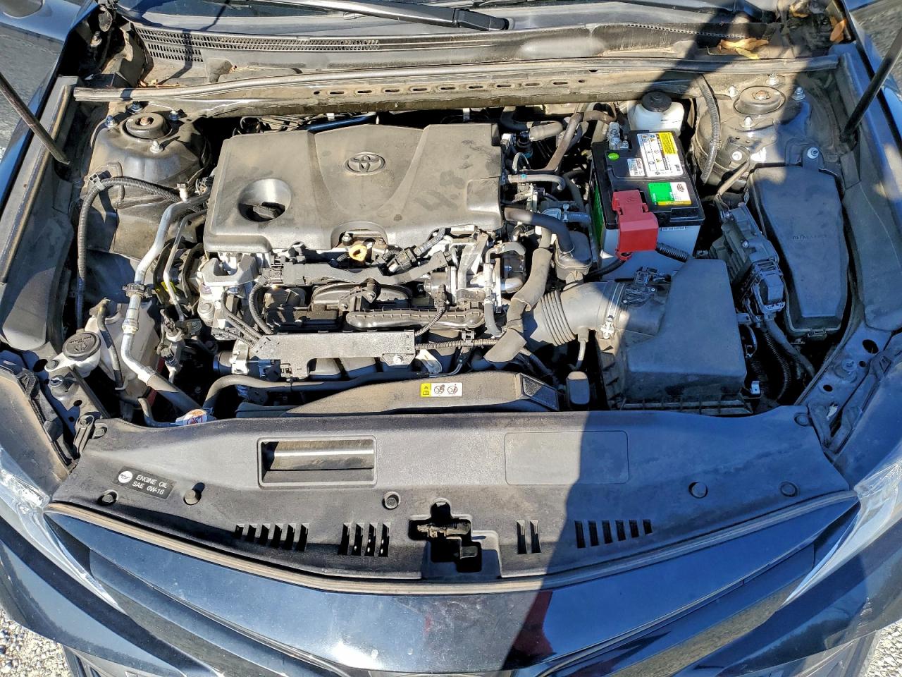 Toyota Camry L Image 5