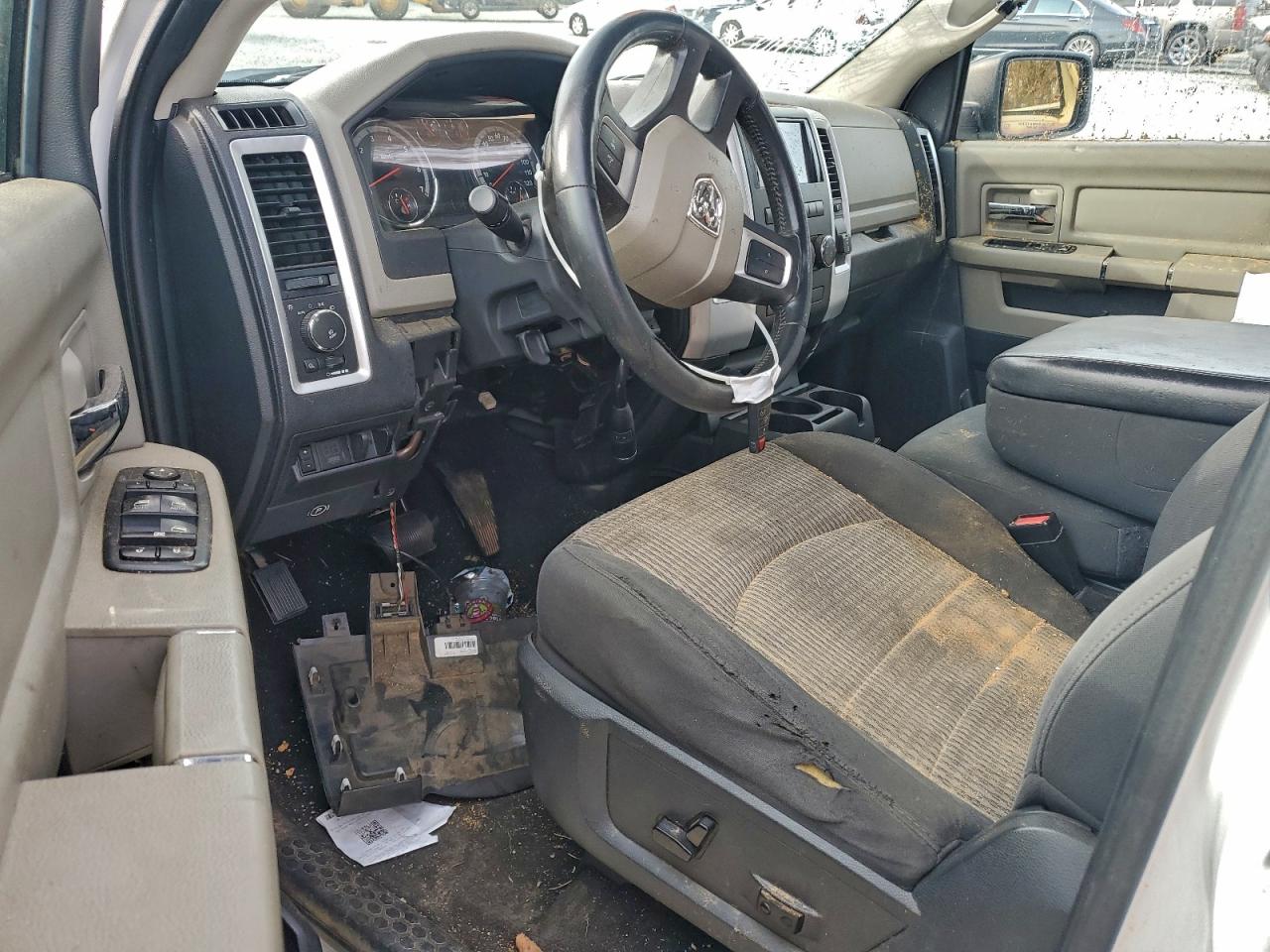 Dodge Ram 1500 Image 9