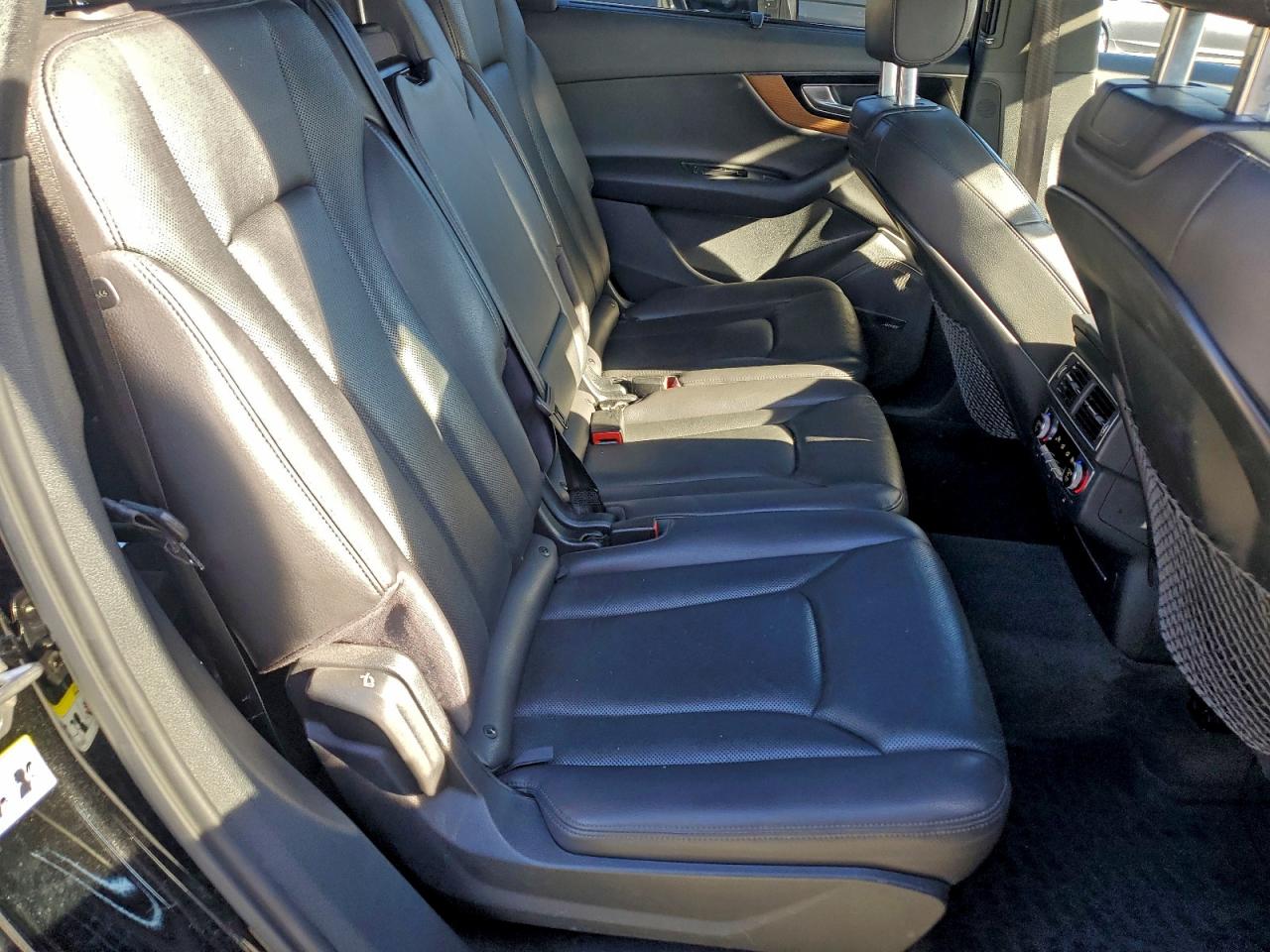 Audi Q7 Prestige Image 8