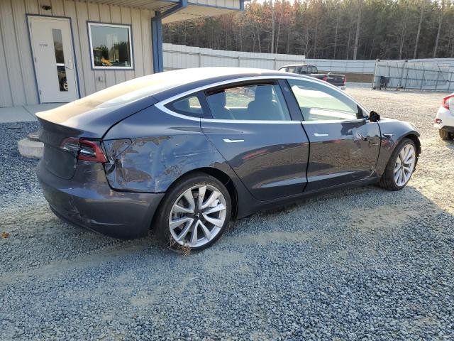 Tesla Model 3 Image 5