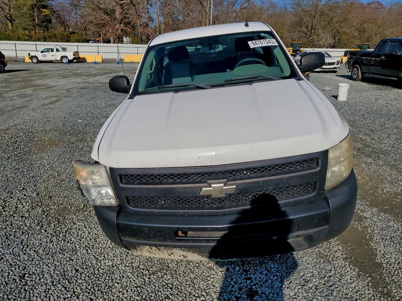 Chevrolet Silverado C1500 Image 12
