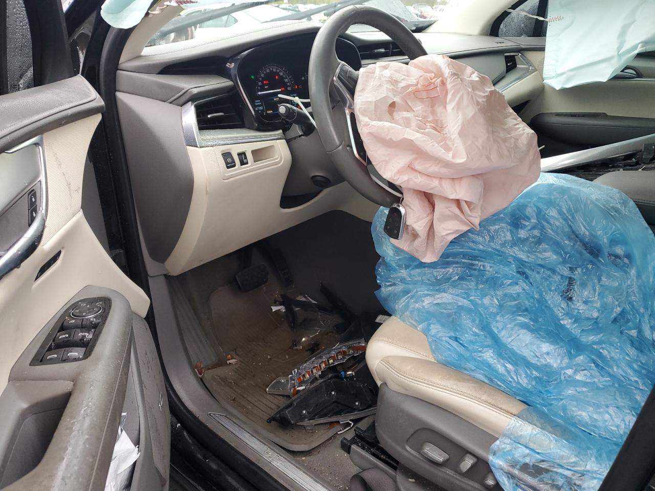 Cadillac XT5 Luxury Image 6