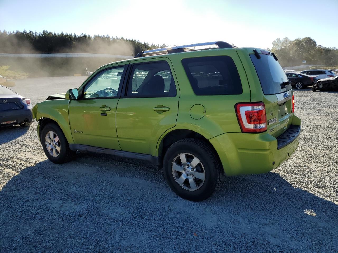 Ford Escape Hybrid Image 3