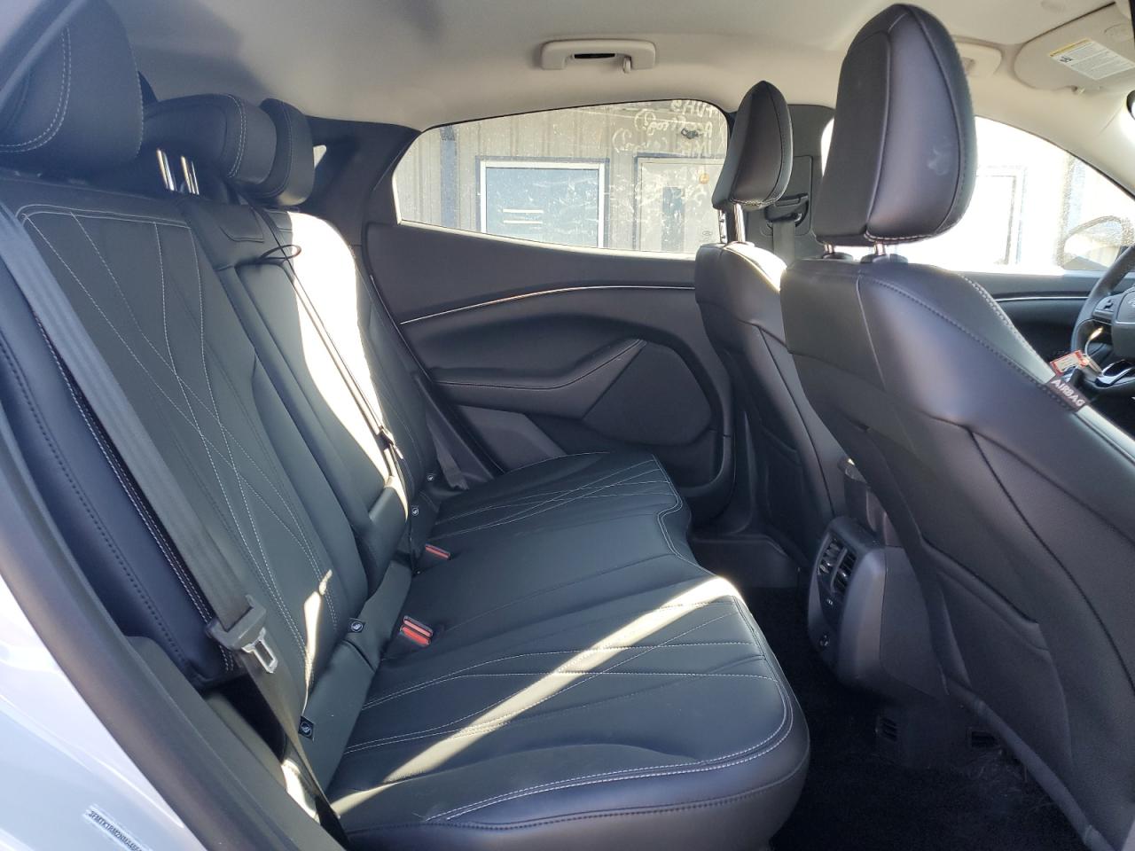 Ford Mustang Select Image 9