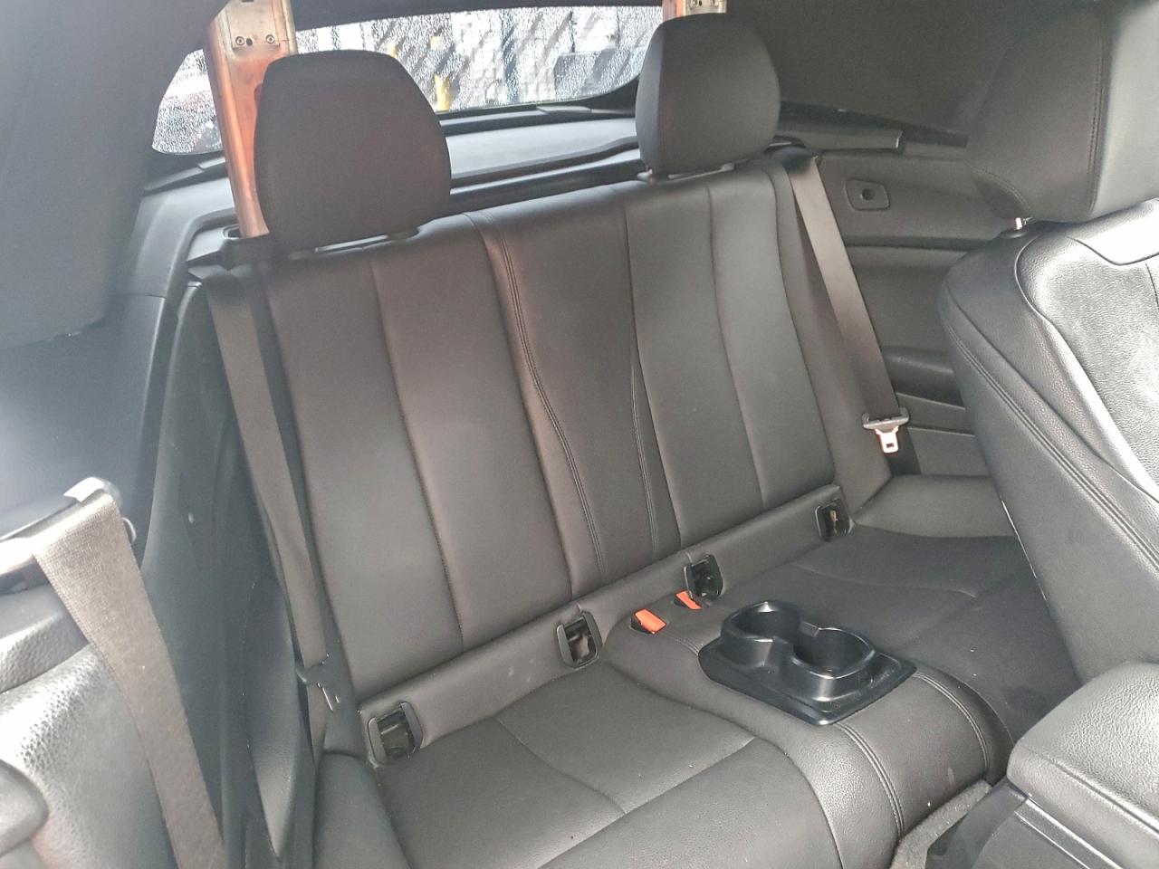 BMW 2 Series Image 11