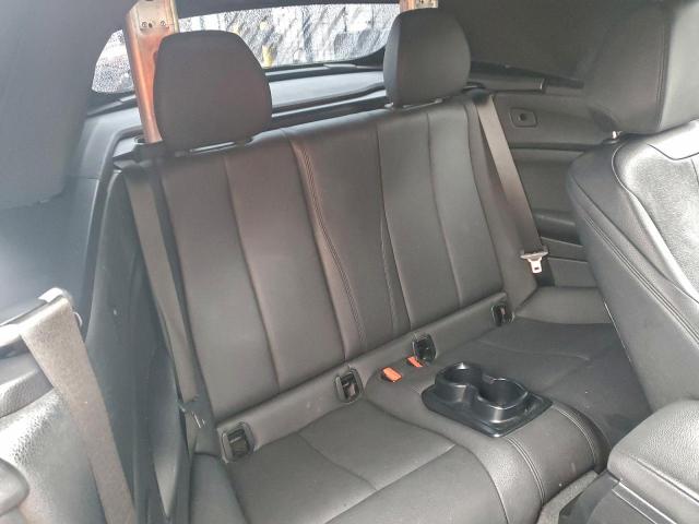 BMW 2 Series Image 11