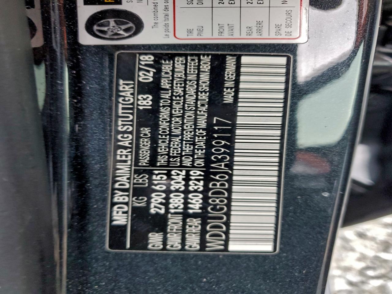 Mercedes-Benz S-Class 560 Image 9