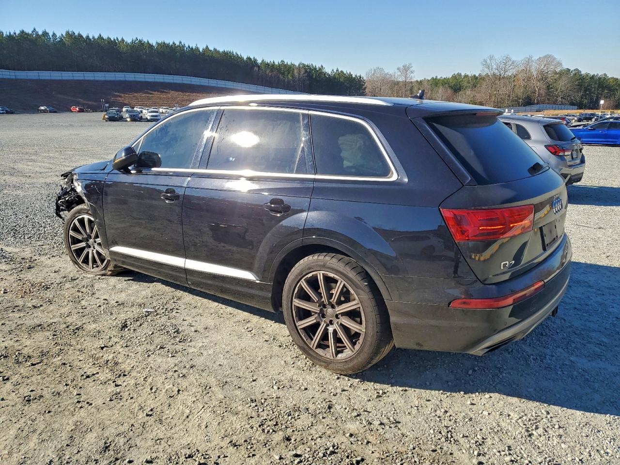 Audi Q7 Prestige Image 2
