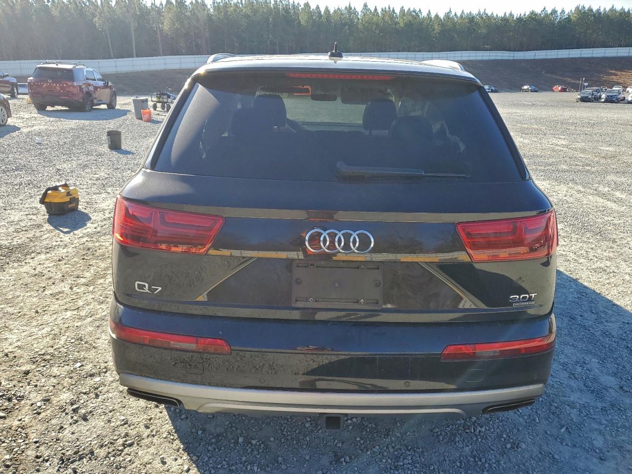 Audi Q7 Prestige Image 7