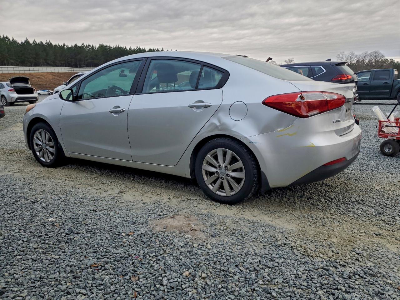 Kia Forte Lx Image 11